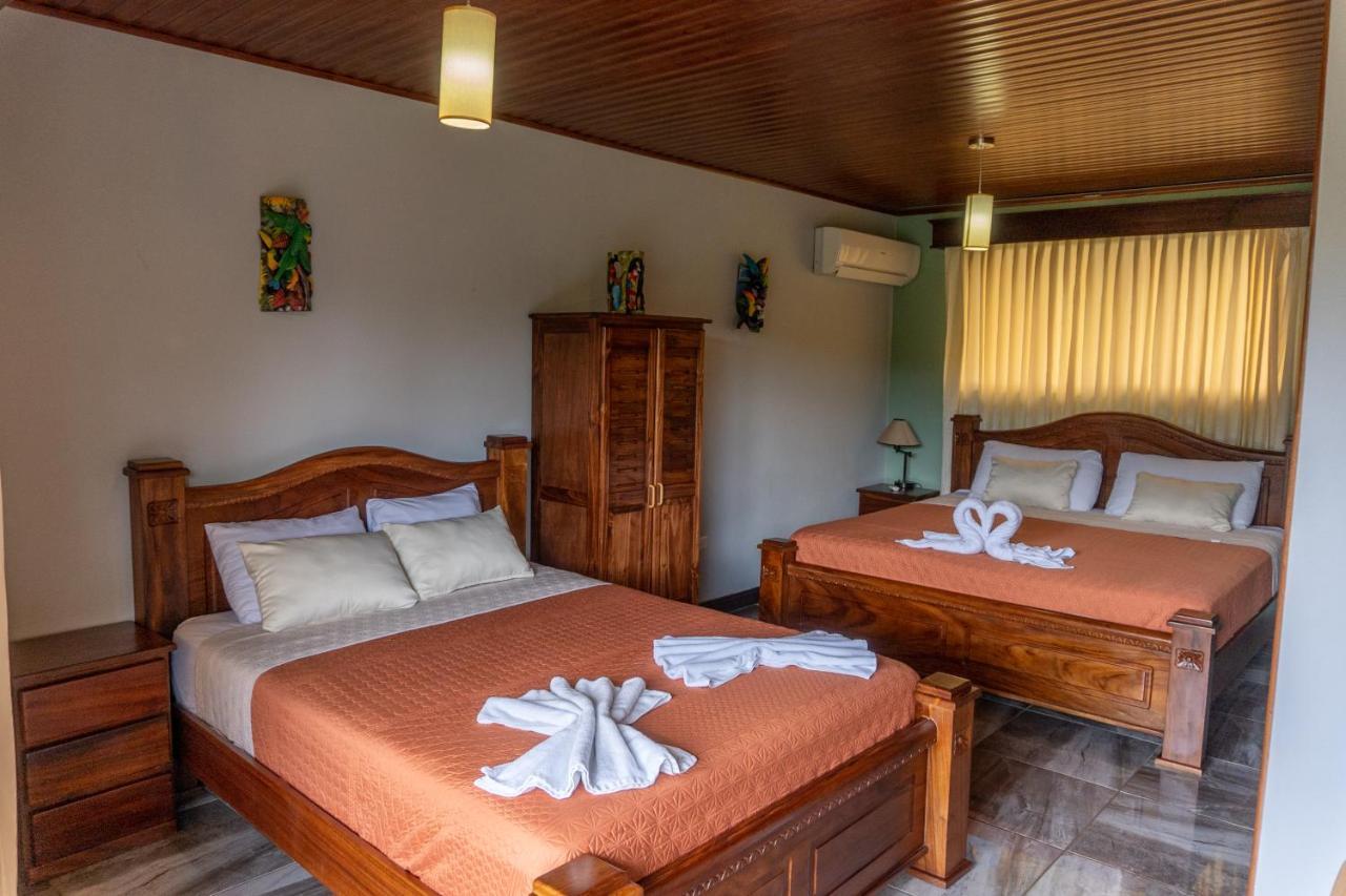 Hotel Margarita And Tour Operator Drake Bay ภายนอก รูปภาพ