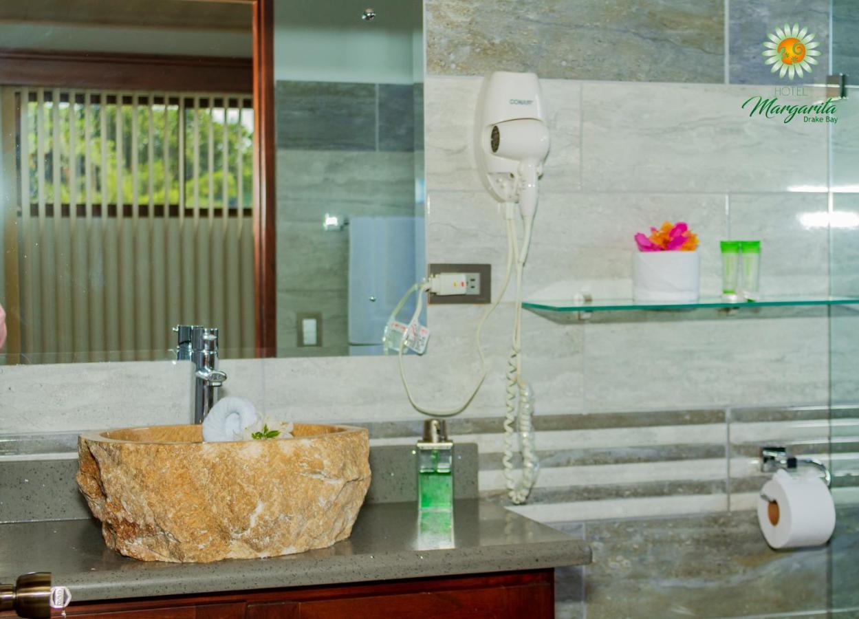 Hotel Margarita And Tour Operator Drake Bay ภายนอก รูปภาพ